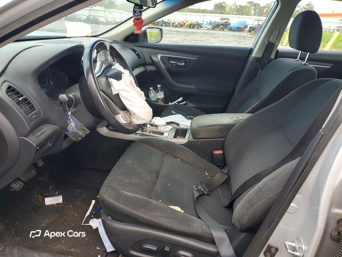 Nissan Altima 2015