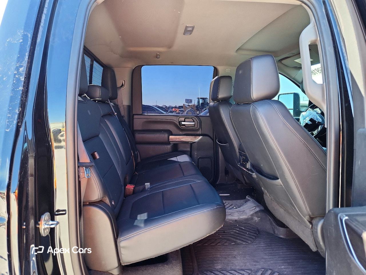 Chevrolet Silverado 2021
