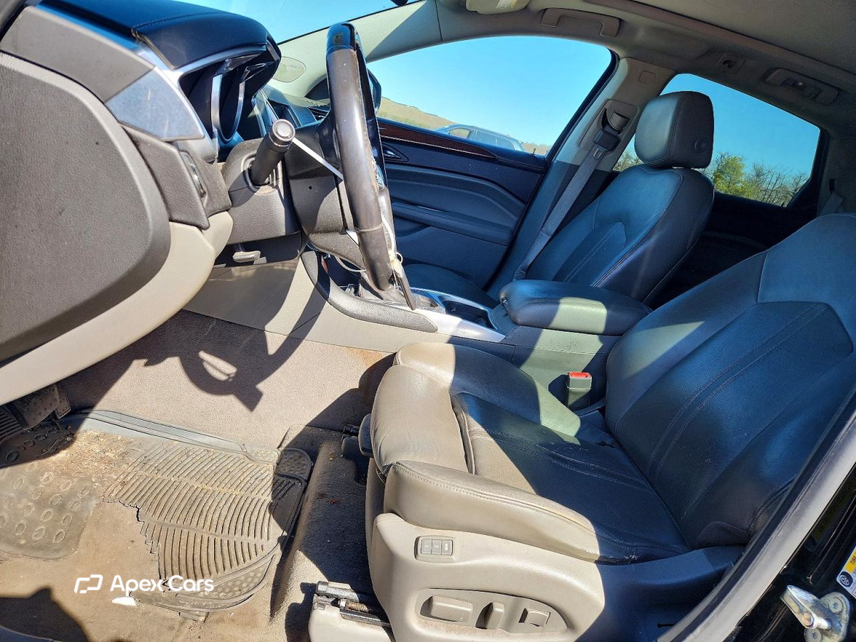 Cadillac SRX 2012