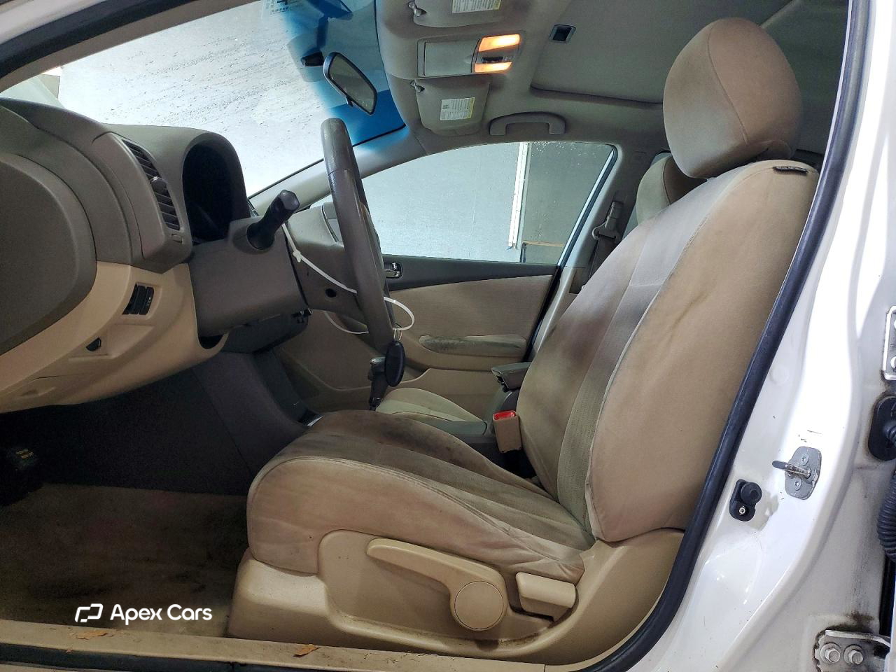 Nissan Altima 2012