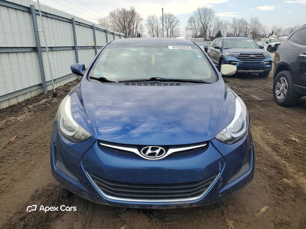 Hyundai Elantra 2016