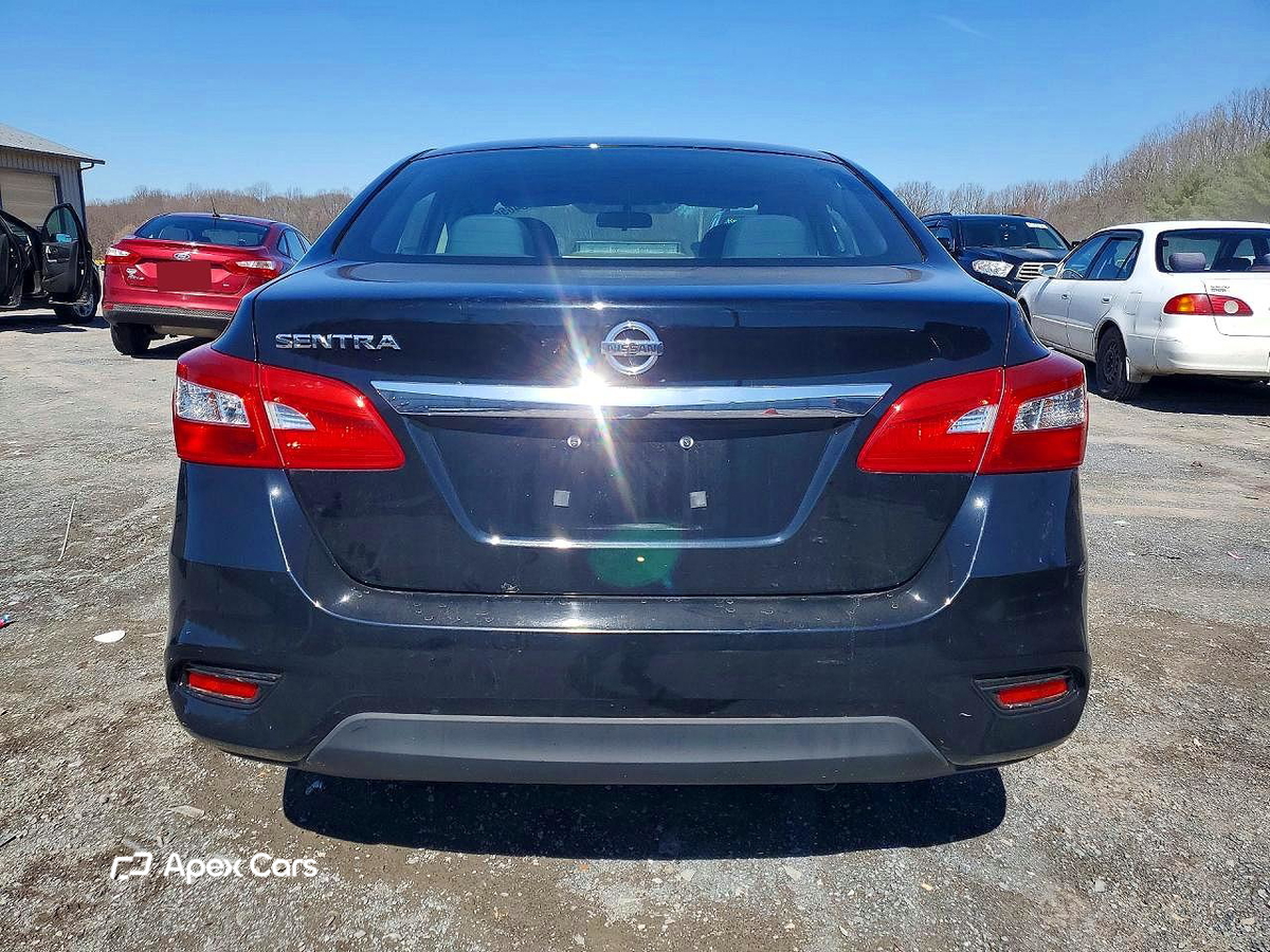 Nissan Sentra 2019
