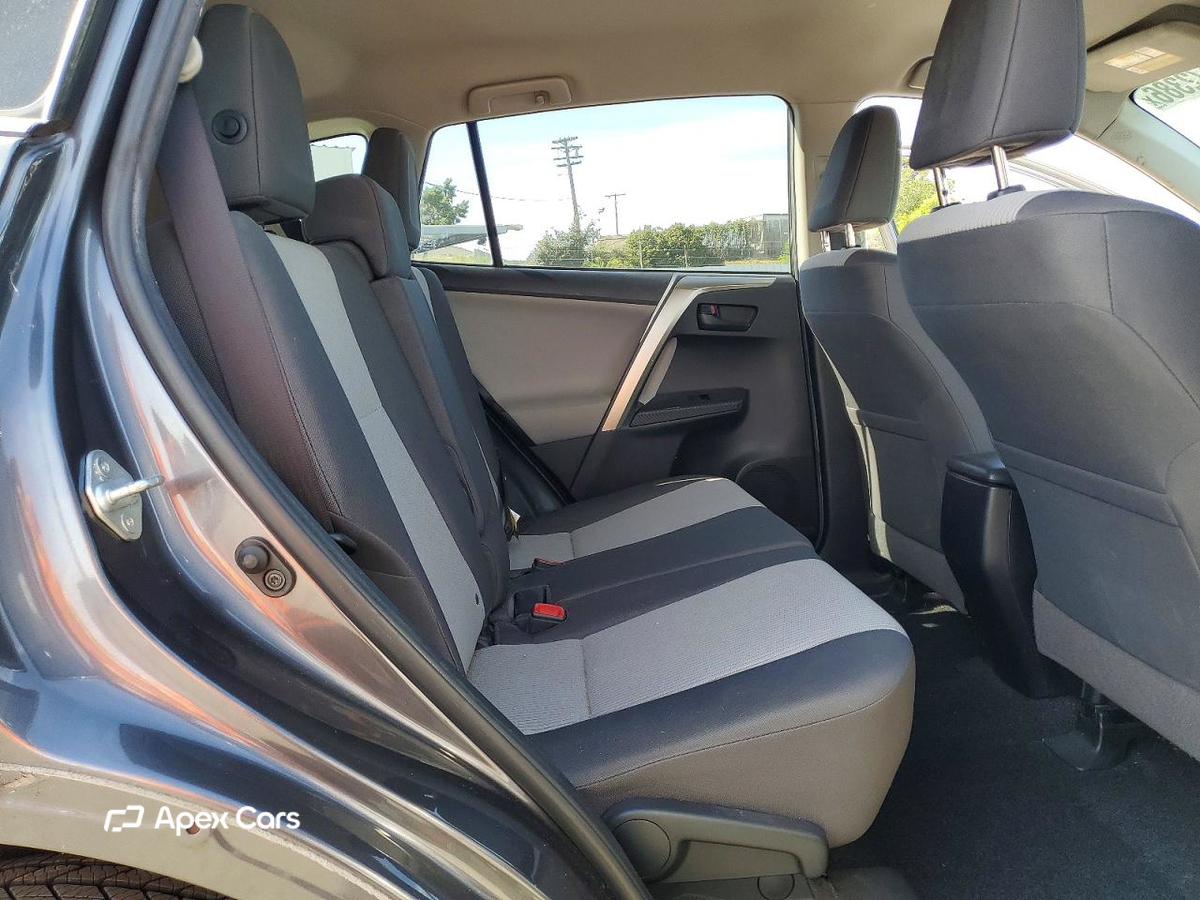 Toyota RAV 4 2015