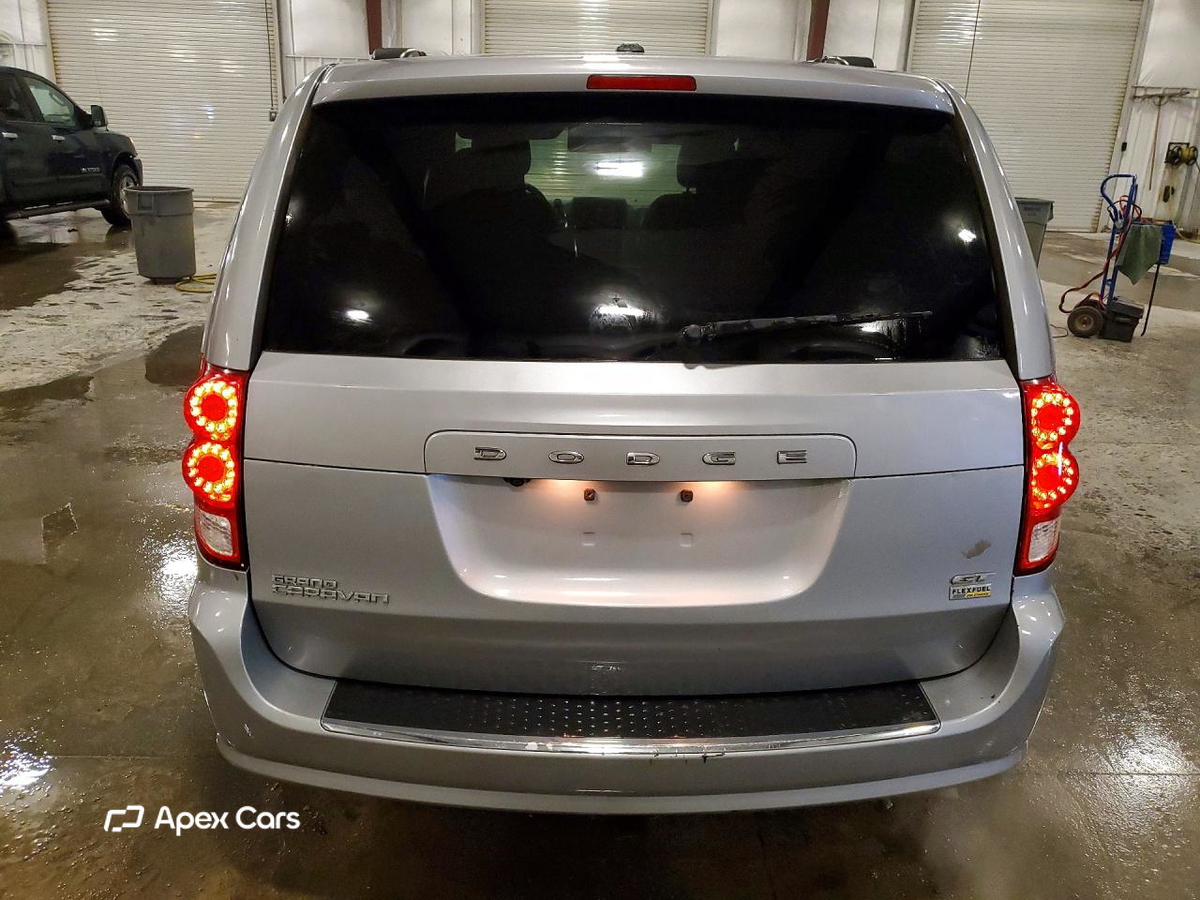 Dodge Caravan 2017