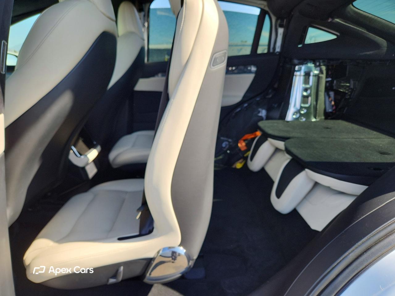 Tesla Model X 2023