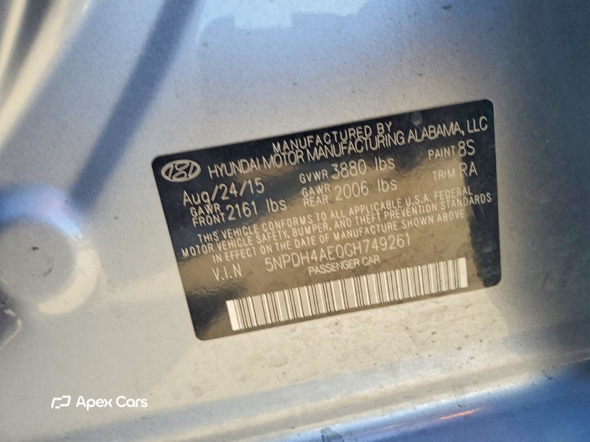 Hyundai Elantra 2016