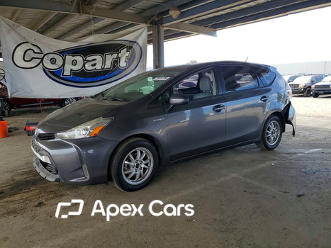 Toyota Prius 2015 - Image 1 of 12