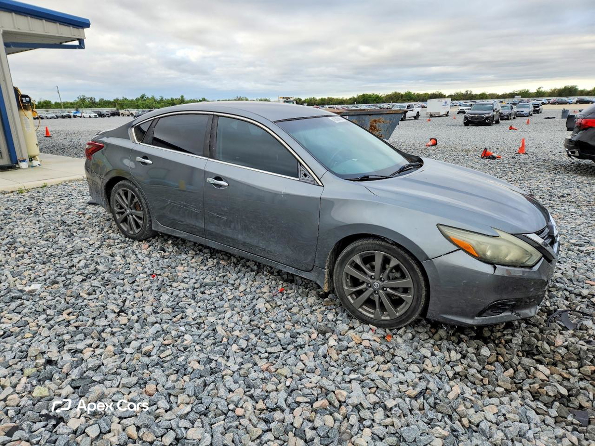 Nissan Altima 2018