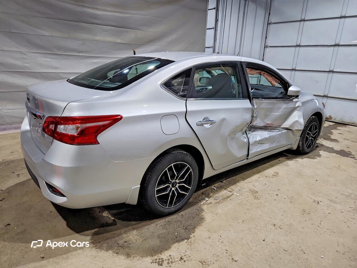 Nissan Sentra 2016