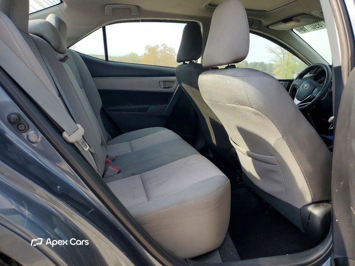 Toyota Corolla 2015