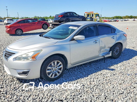 Nissan Altima 2014 - Image 1 of 13