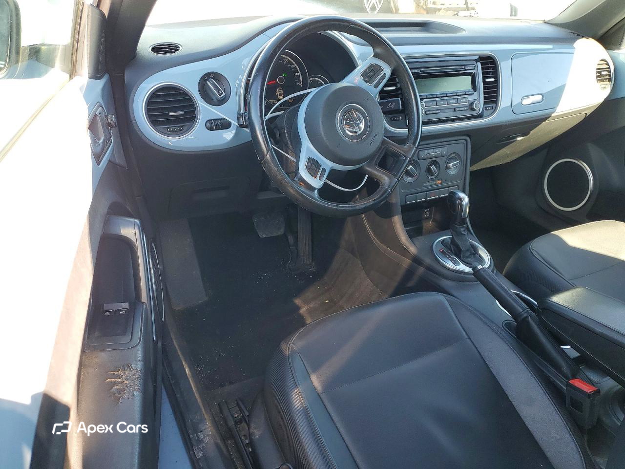Volkswagen Beetle 2014