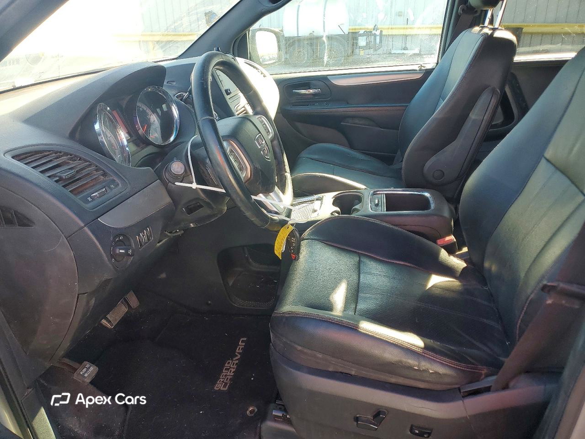 Dodge Caravan 2015