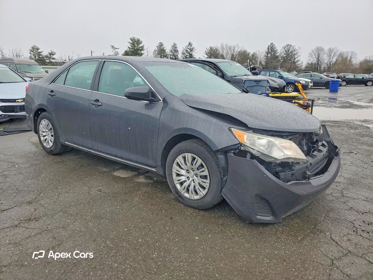 Toyota Camry 2012