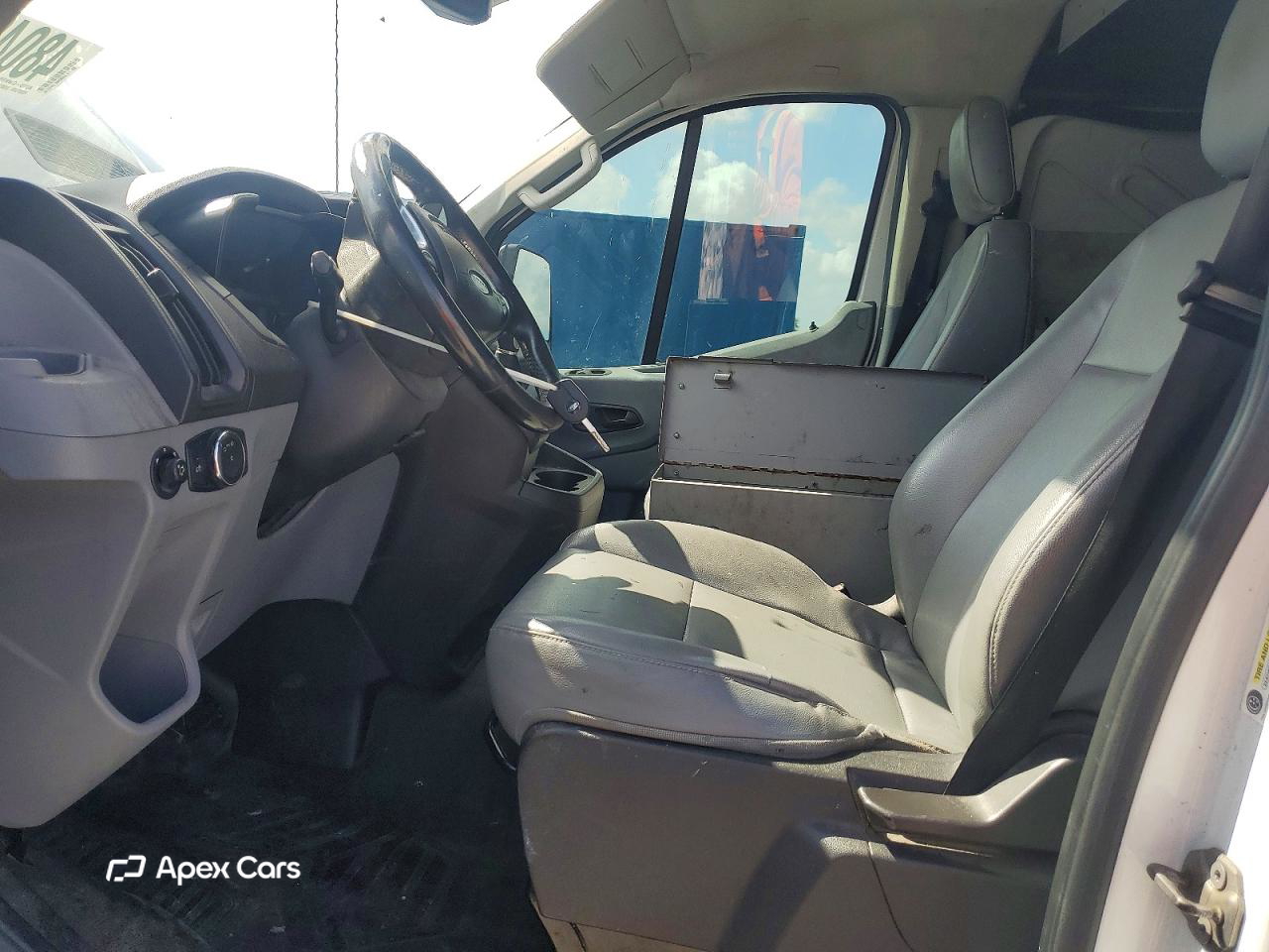 Ford Transit 2016