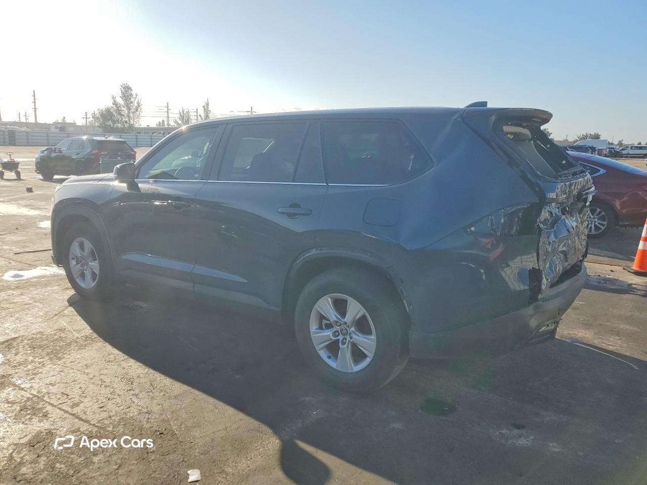 Toyota Highlander 2025