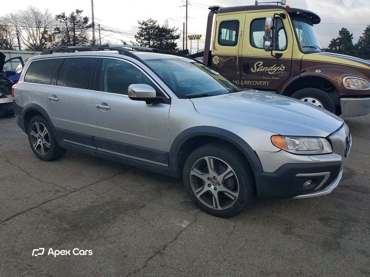 Volvo XC70 2015