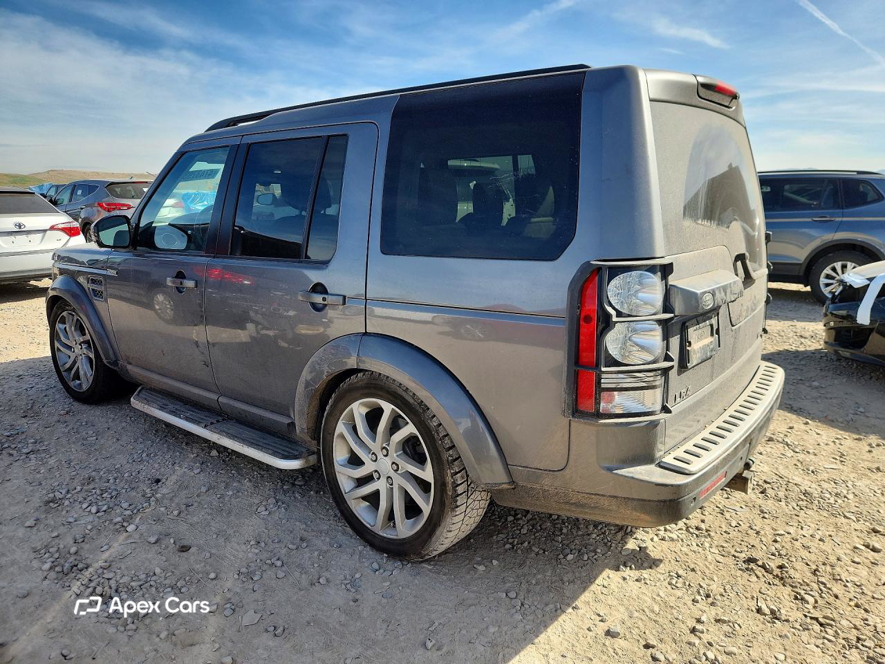 Land Rover LR4 2016