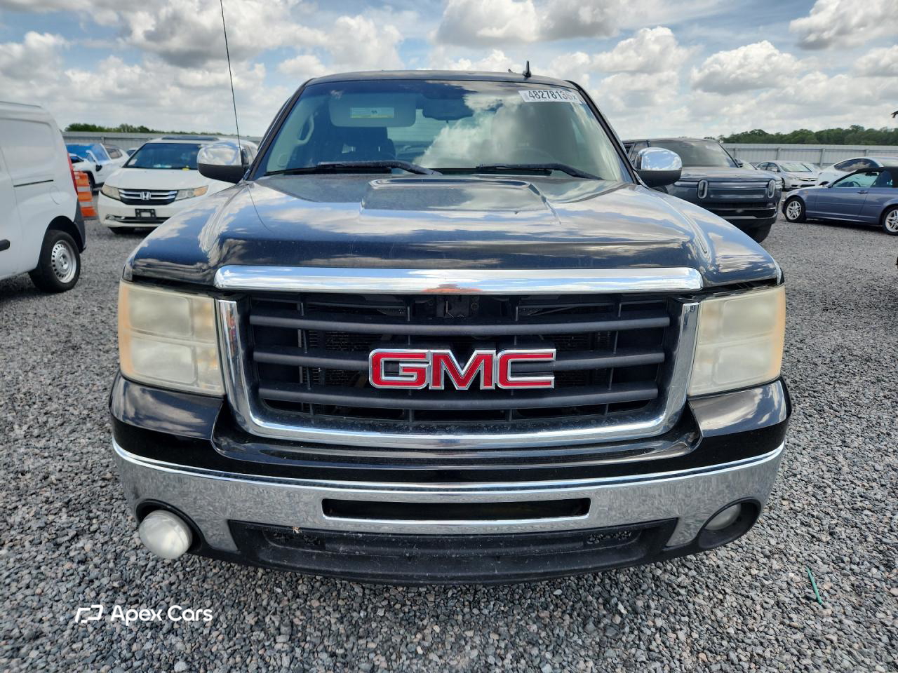 GMC Sierra 2011