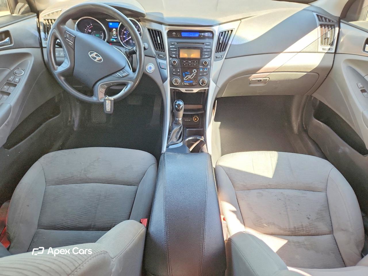 Hyundai Sonata 2013