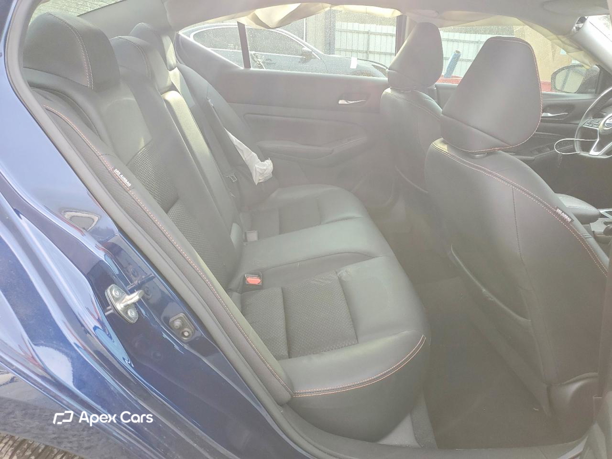 Nissan Altima 2020