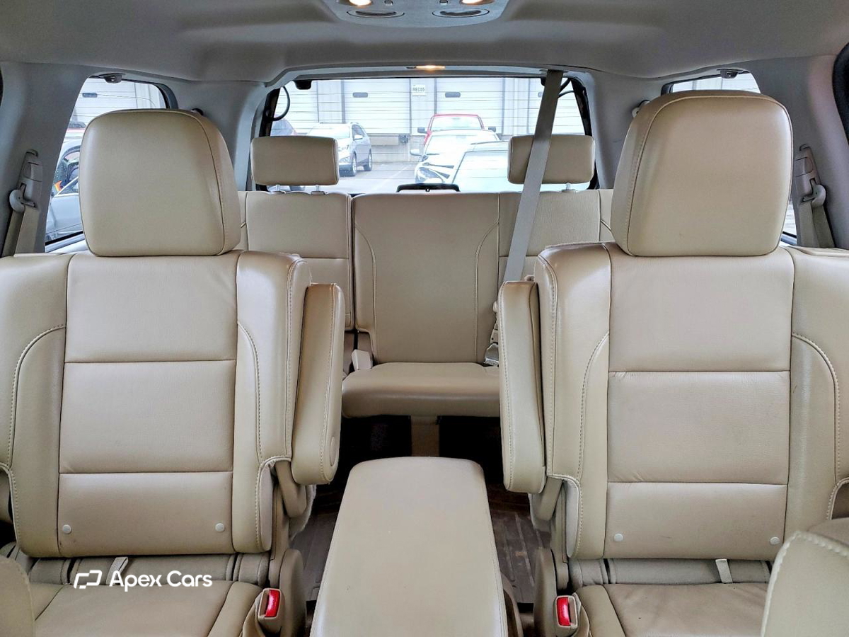 Nissan Armada 2015