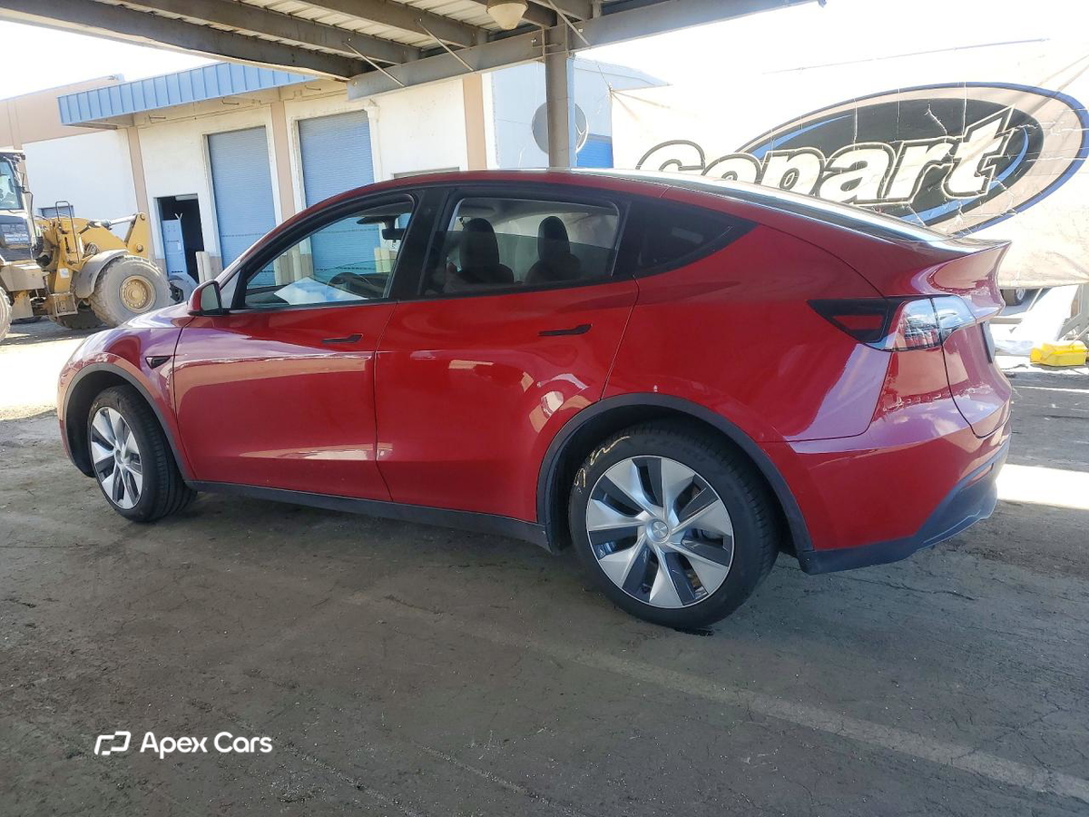 Tesla Model Y 2021