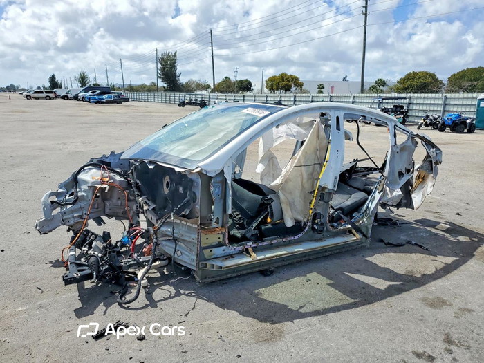 2022 Tesla Model Y - Zdjęcie 1 z 5