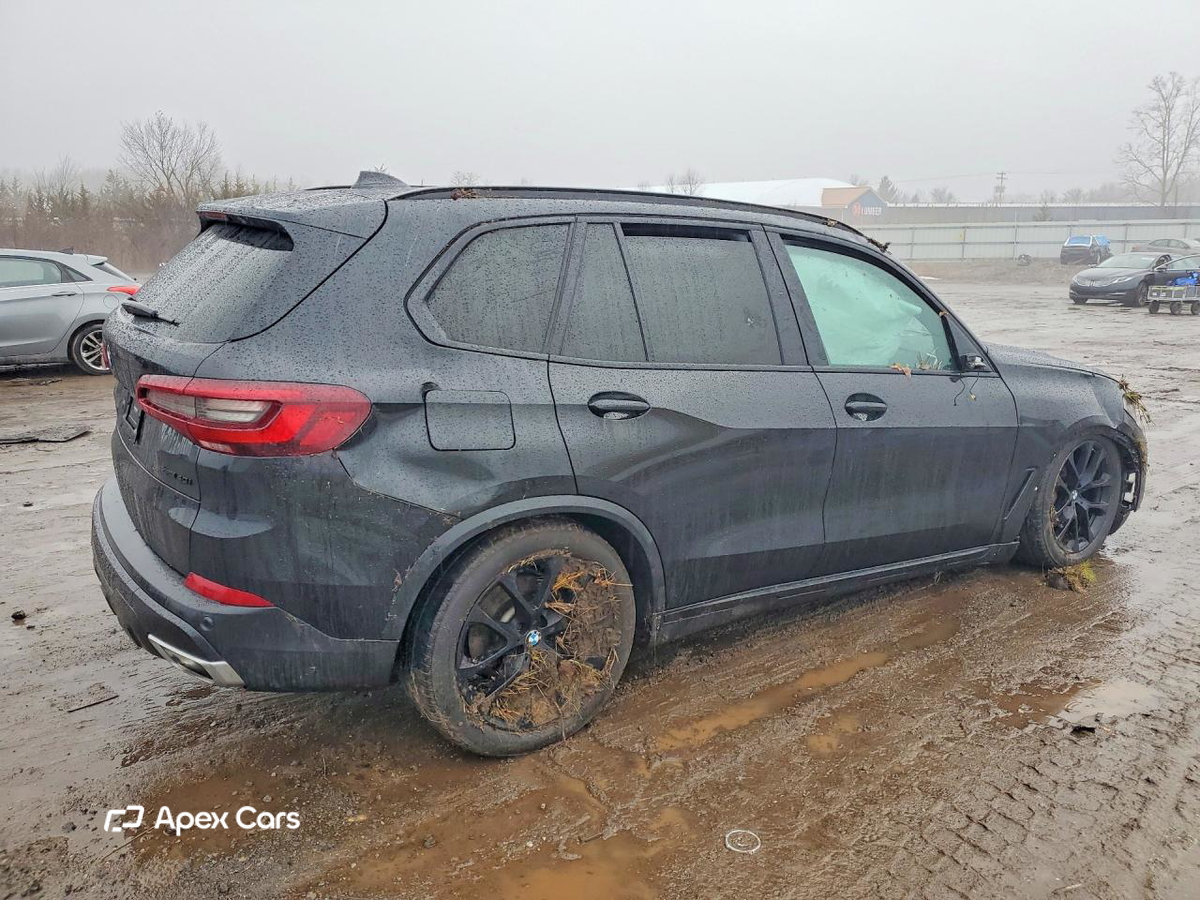 BMW X5 2021