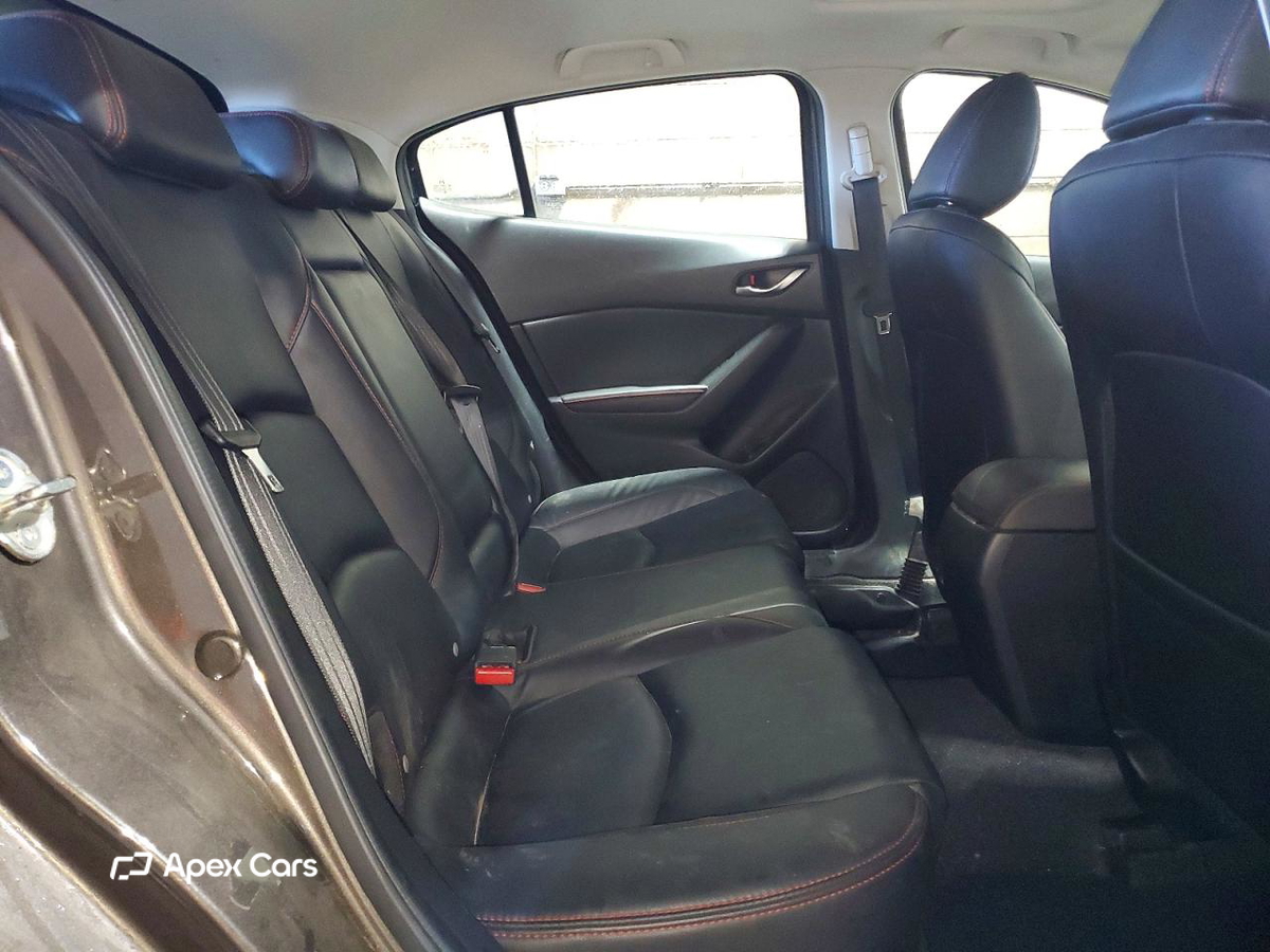 Mazda 3 2015