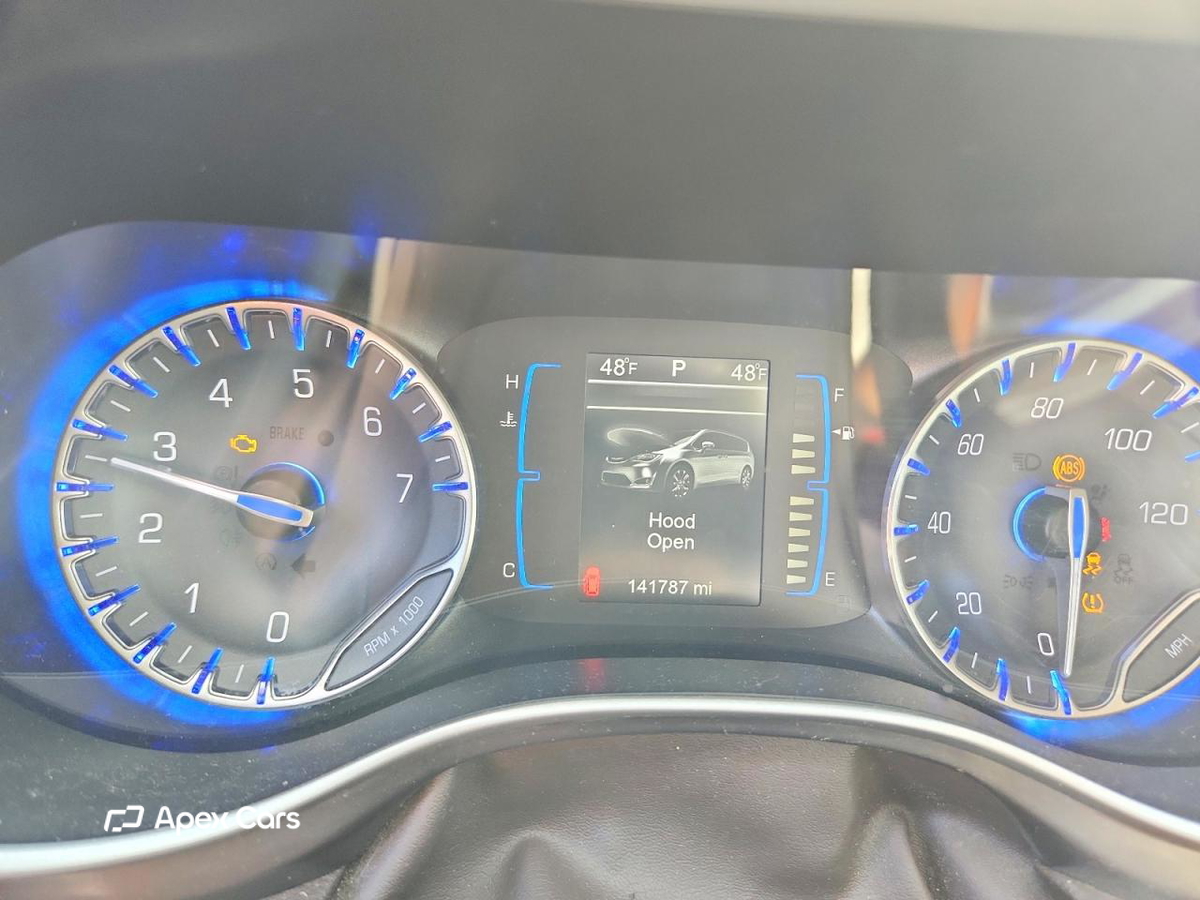 Chrysler Pacifica 2017