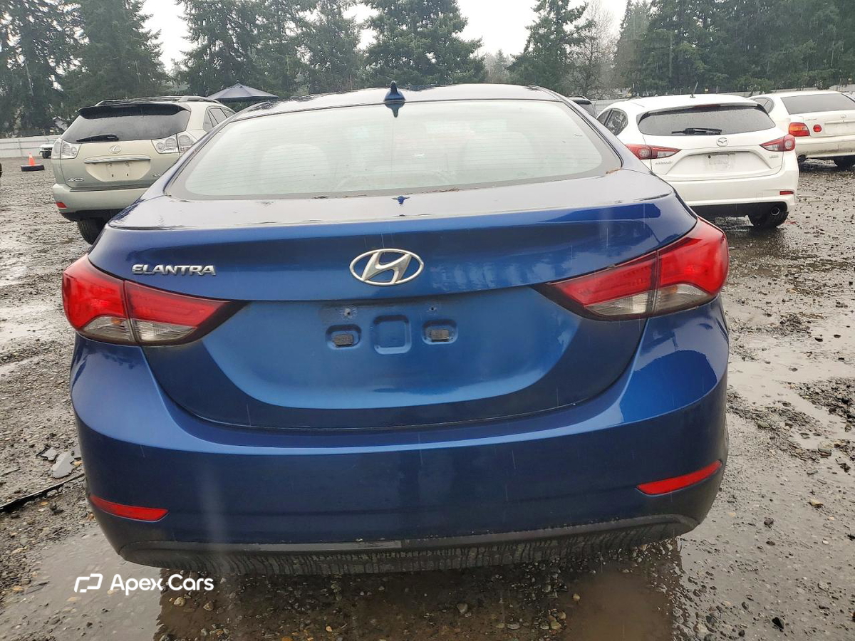 Hyundai Elantra 2016