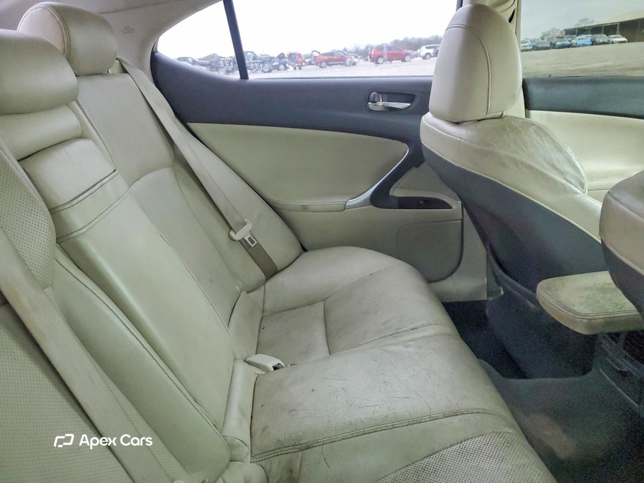 Lexus IS 2010