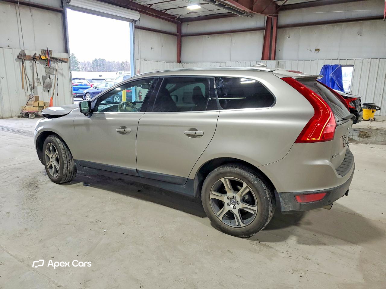 Volvo XC60 2011