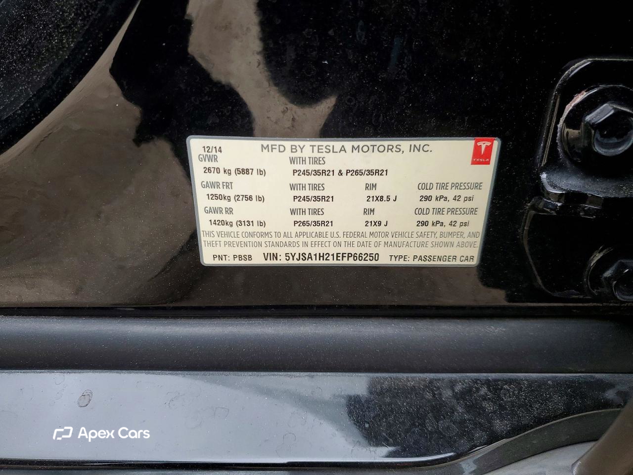 Tesla Model S 2014