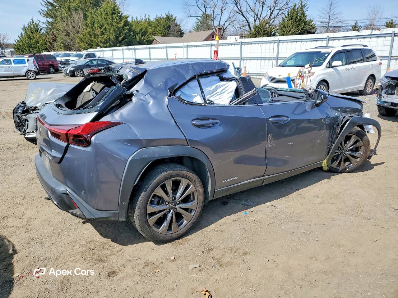Lexus UX 2021