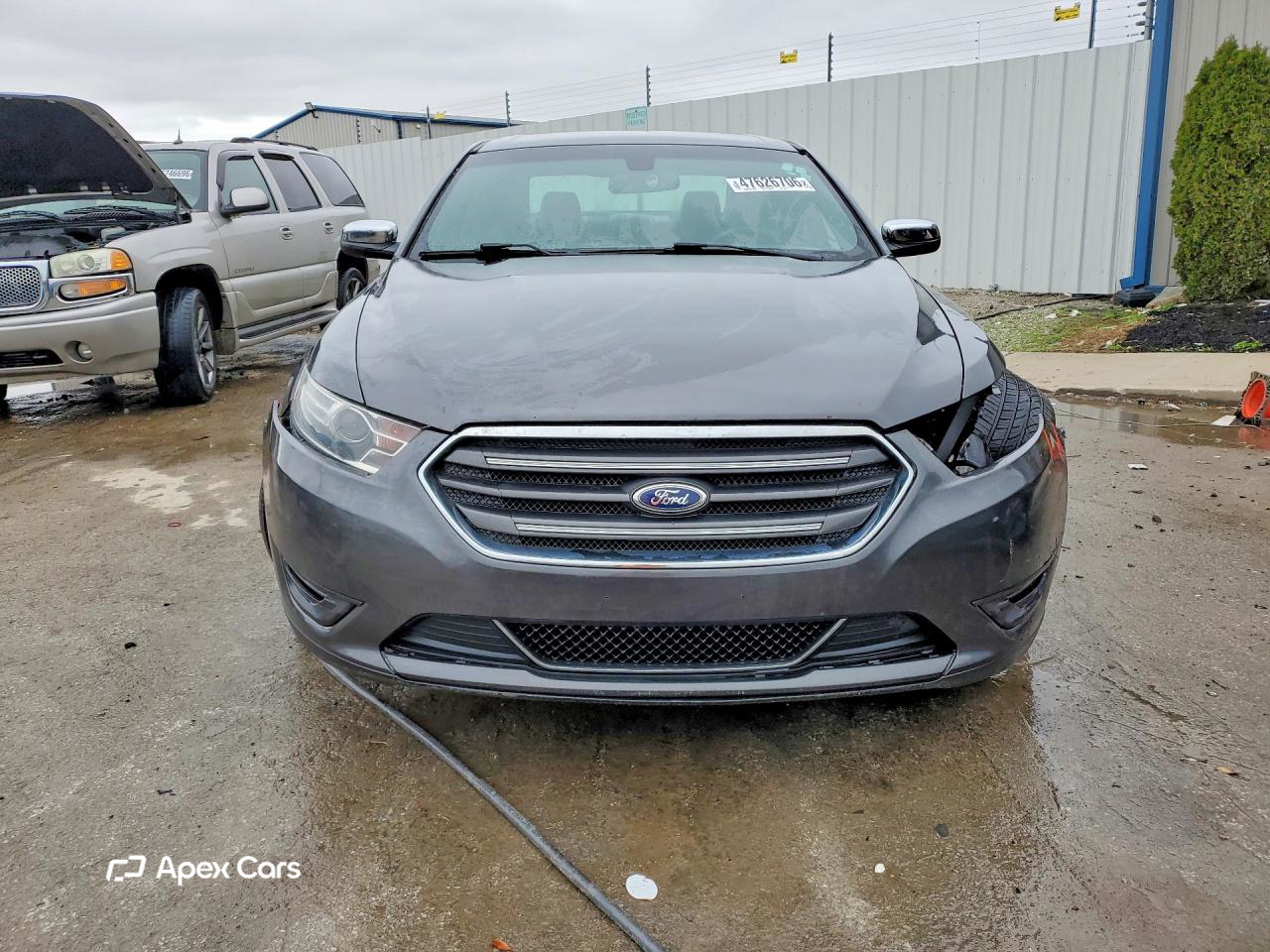 Ford Taurus 2015