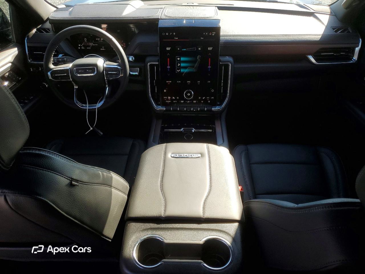 GMC Yukon 2025