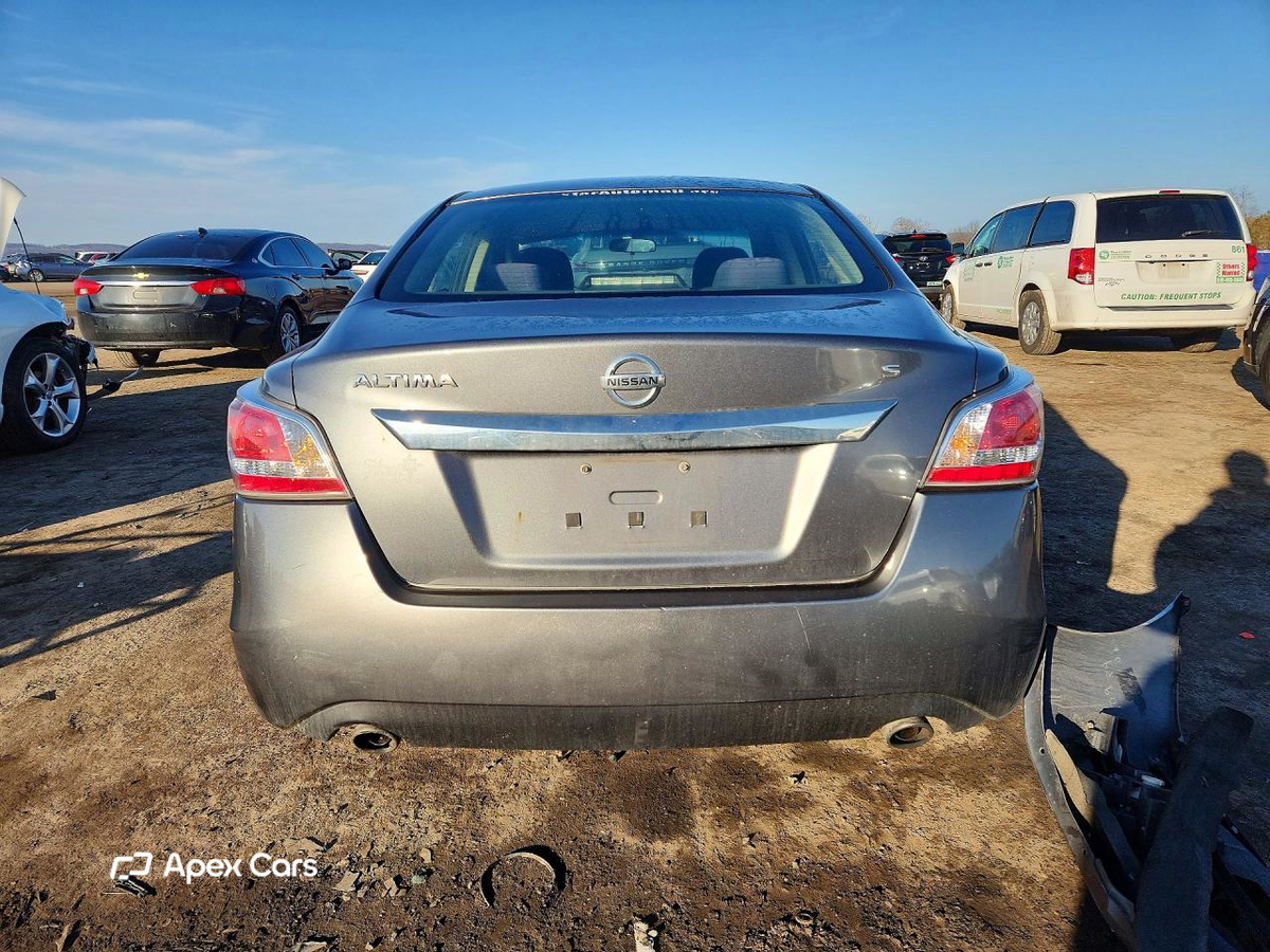 Nissan Altima 2015