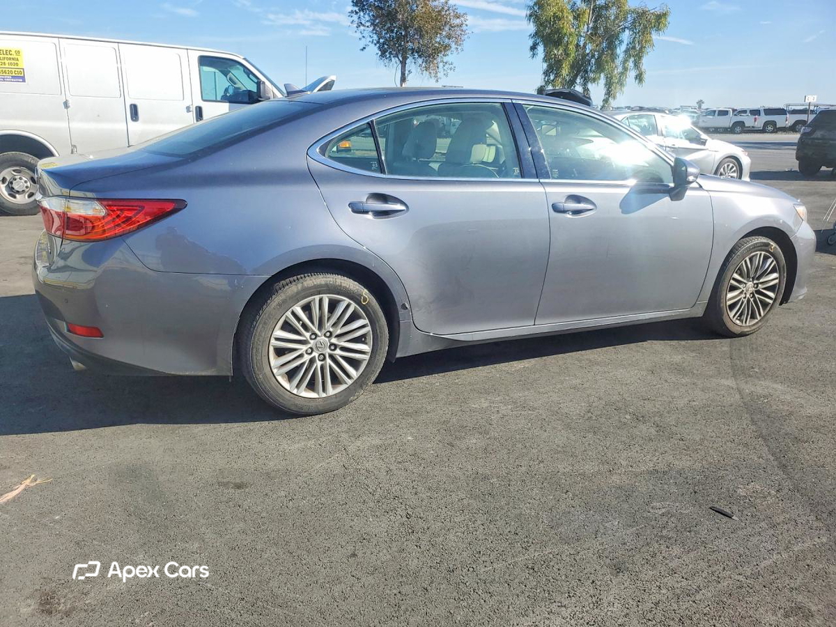 Lexus ES 2013