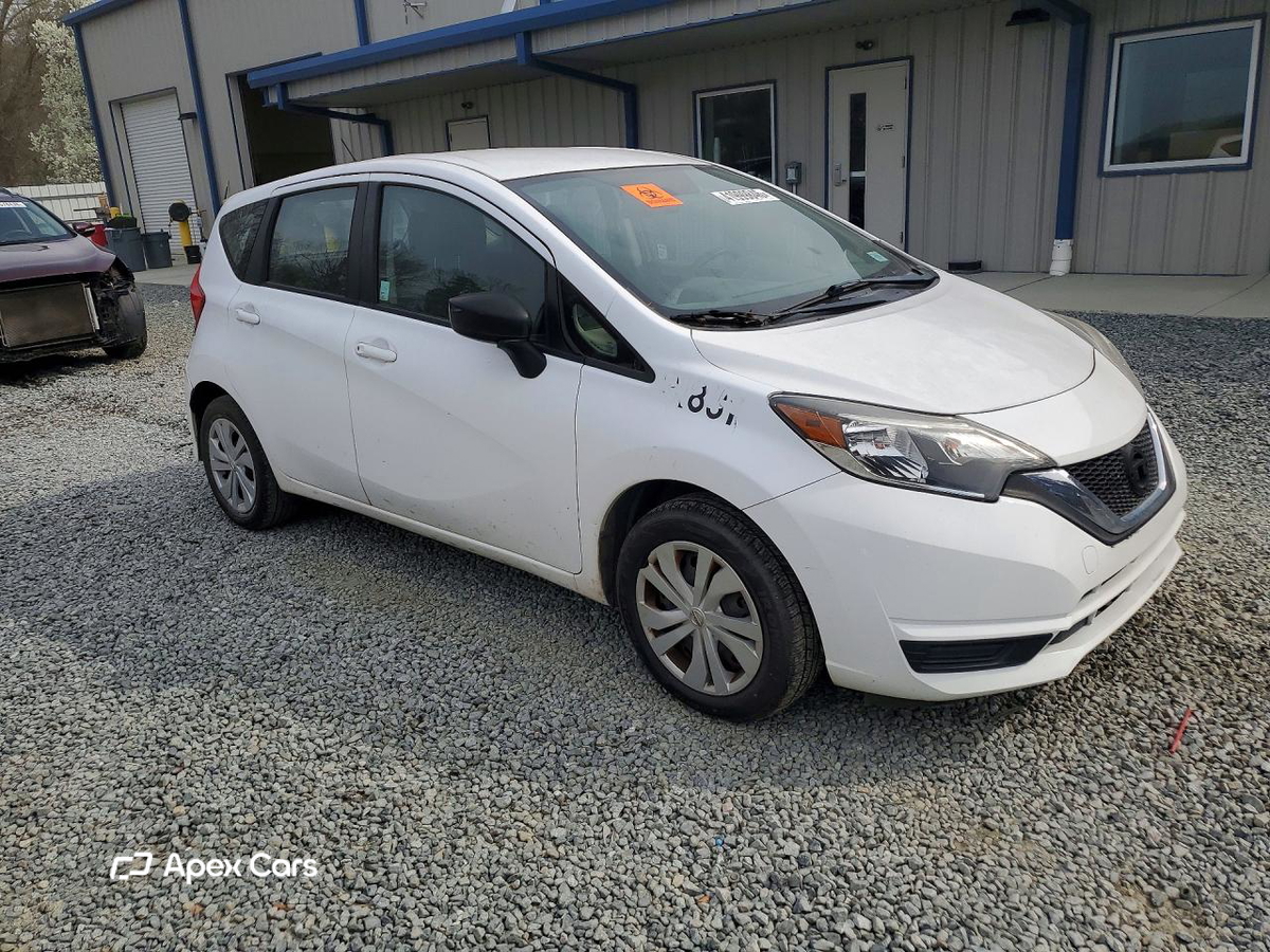 Nissan Versa 2019