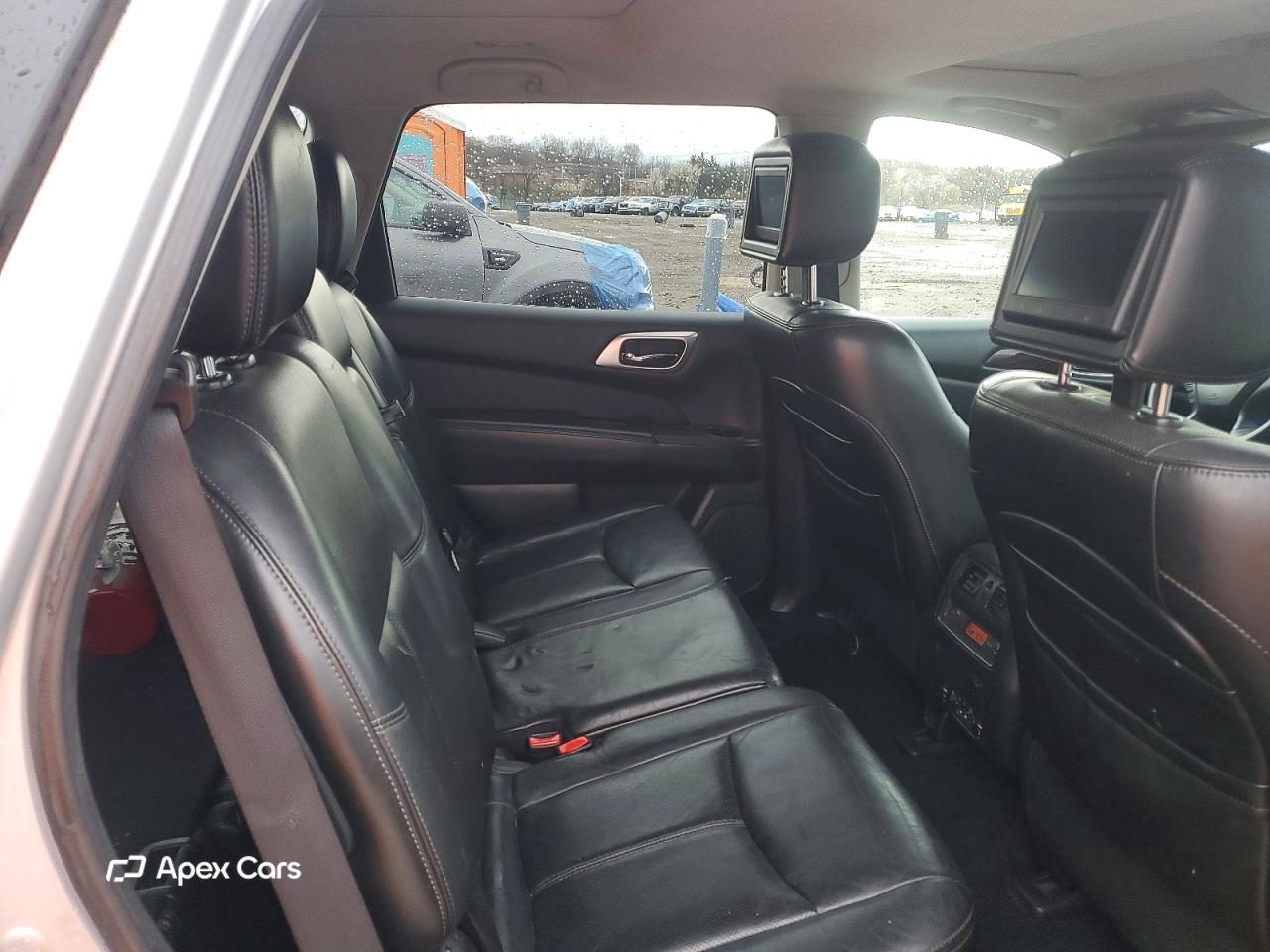 Nissan Pathfinder 2013