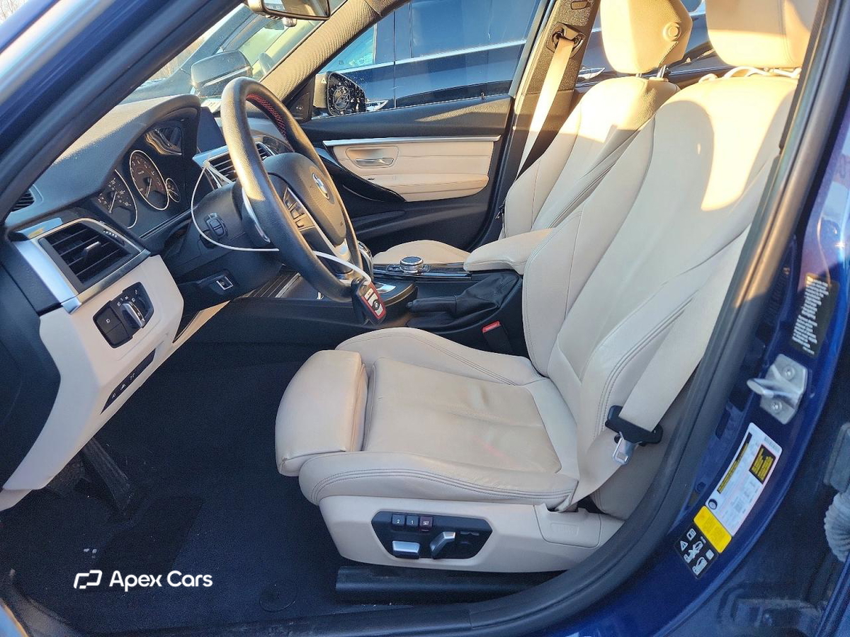BMW Series 3 2016