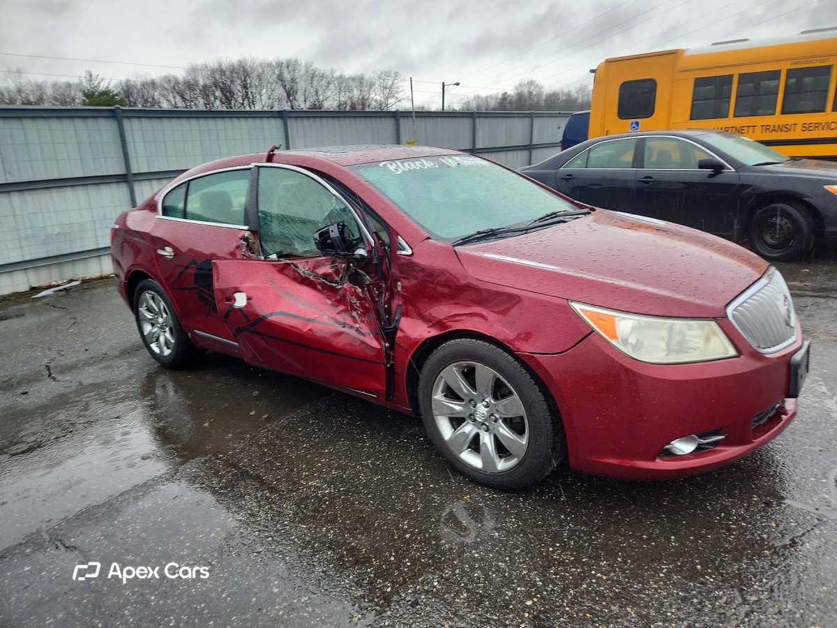 Buick LaCrosse 2011