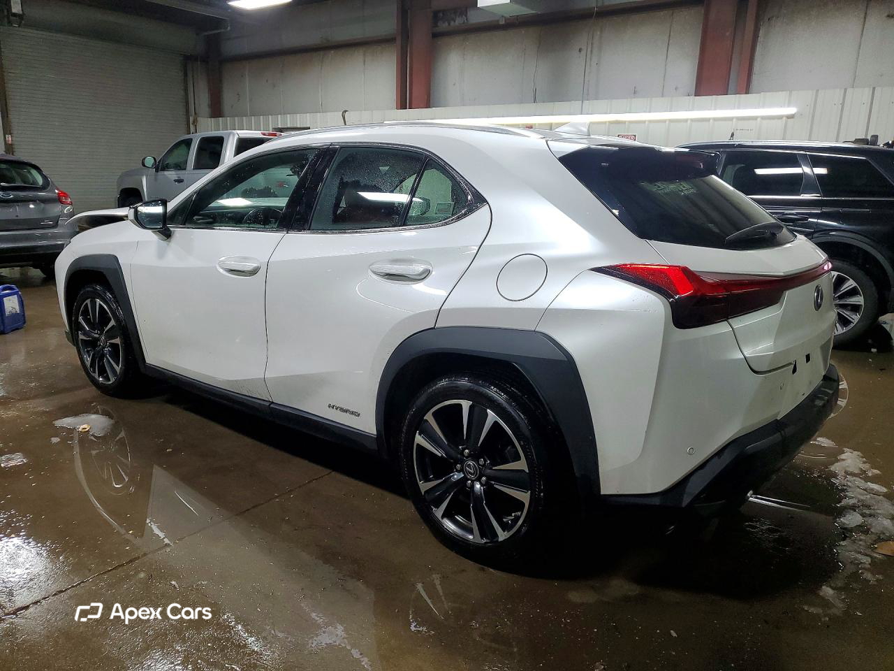 Lexus UX 2021