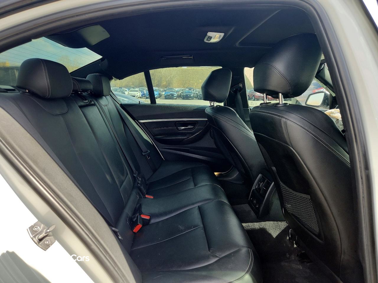 BMW Series 3 2016