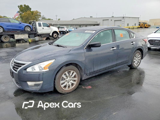 Nissan Altima 2015 - Image 1 of 4