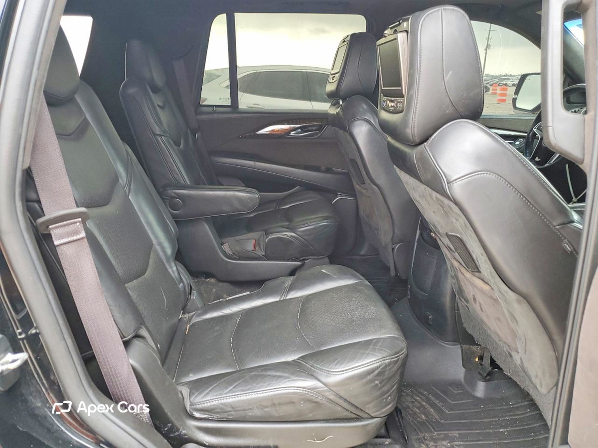 Cadillac Escalade 2016