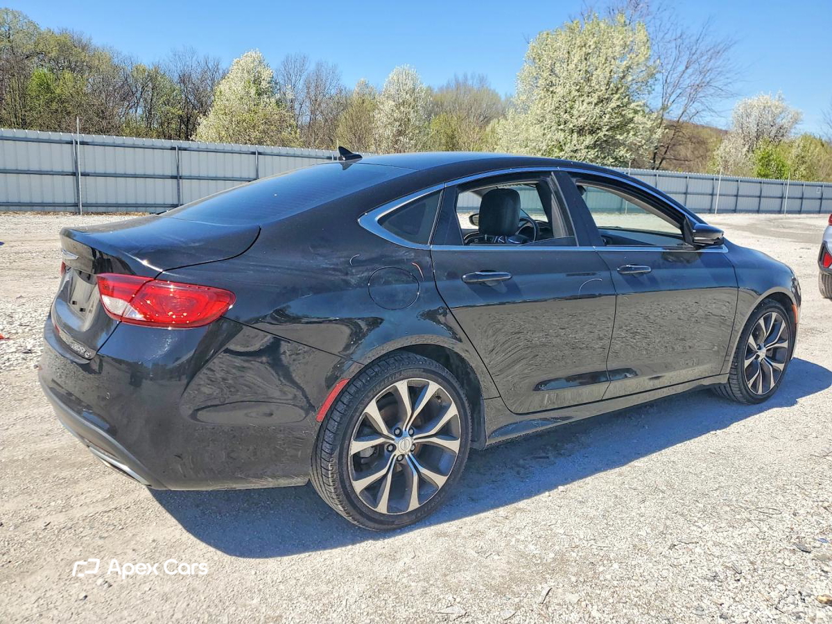 Chrysler 200 2015