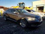 Ford Taurus 2015